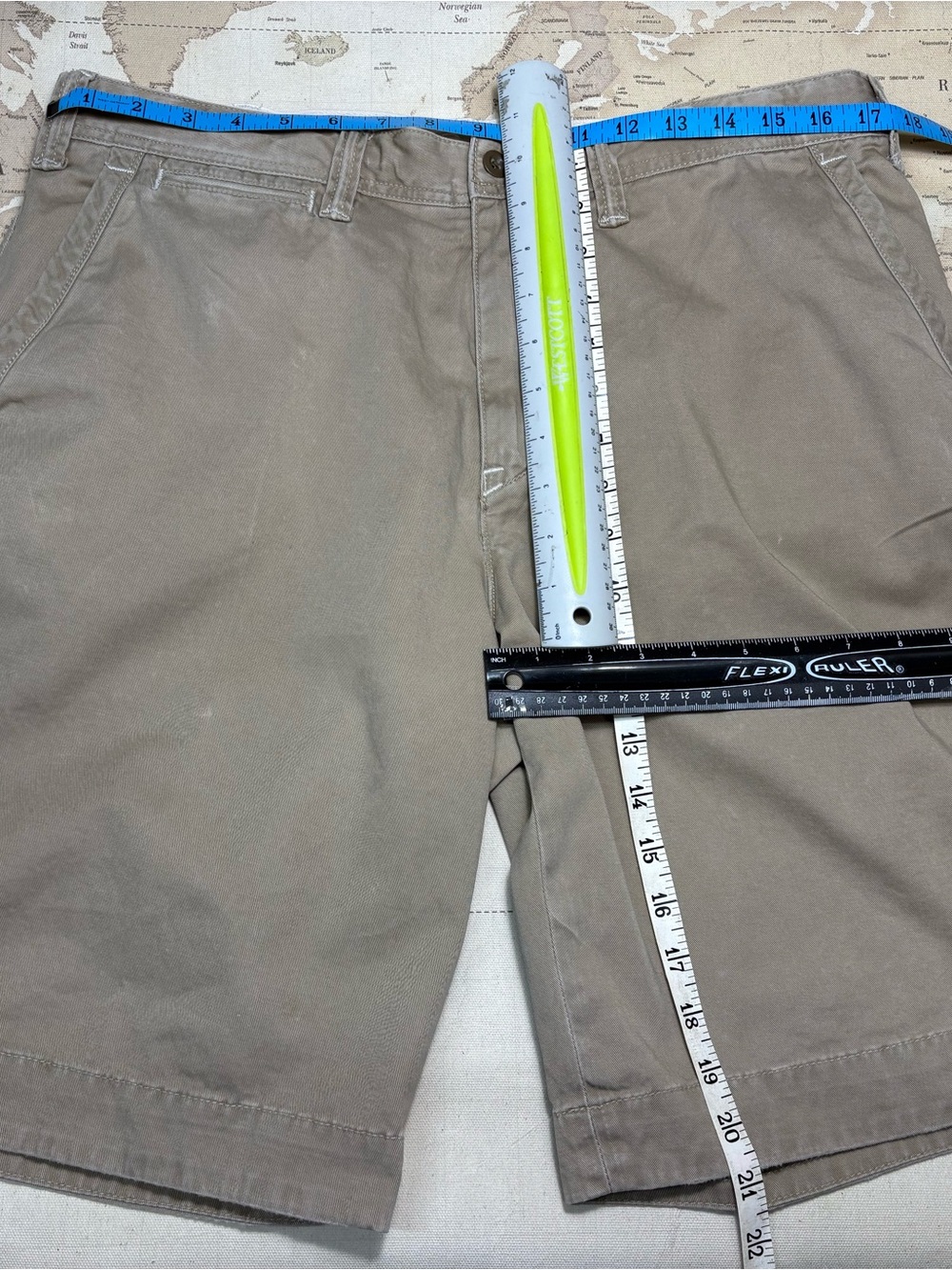 Polo Ralph Lauren•Chino Style•Shorts•Khaki•Flat Front•5 Pocket•Sz 34•Drawstring - Picture 7 of 16